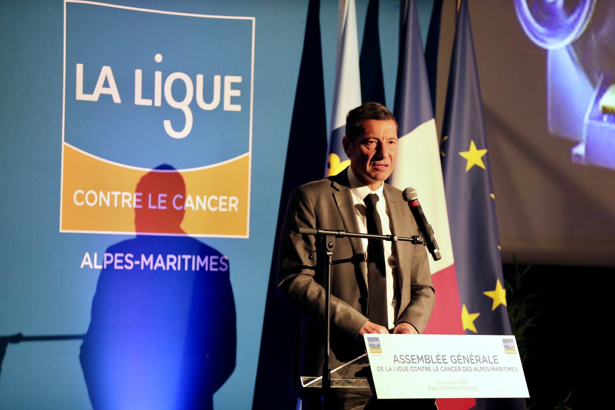 Une première historique : signature d'une convention nationale entre La Ligue Nationale contre le cancer et l'Association des Maires de France