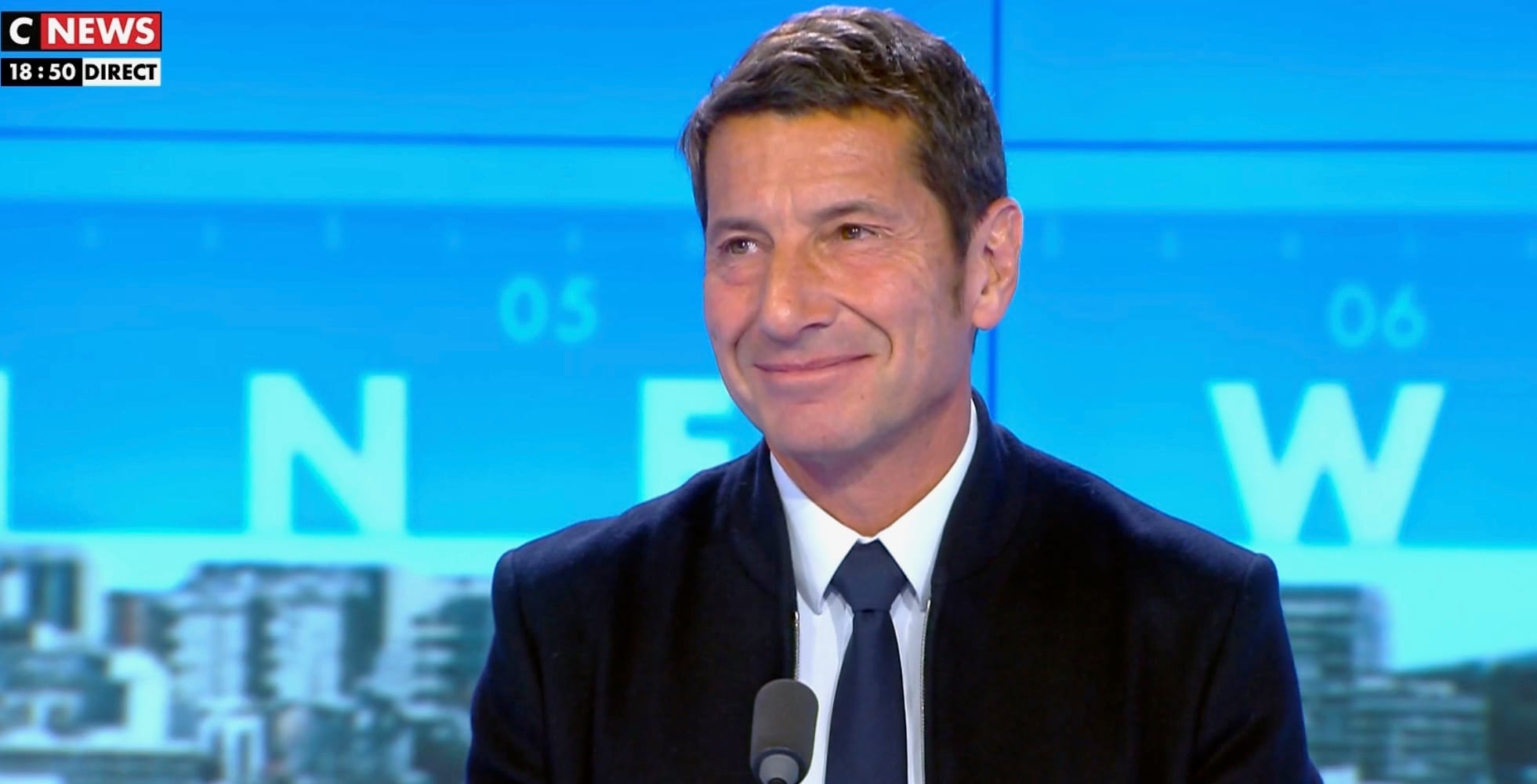 "L’agriculteur sait mieux travailler la terre que le technocrate. Le maire sait mieux gérer la communauté locale que le technocrate. Le commerçant sait mieux gérer sa boutique que le technocrate"