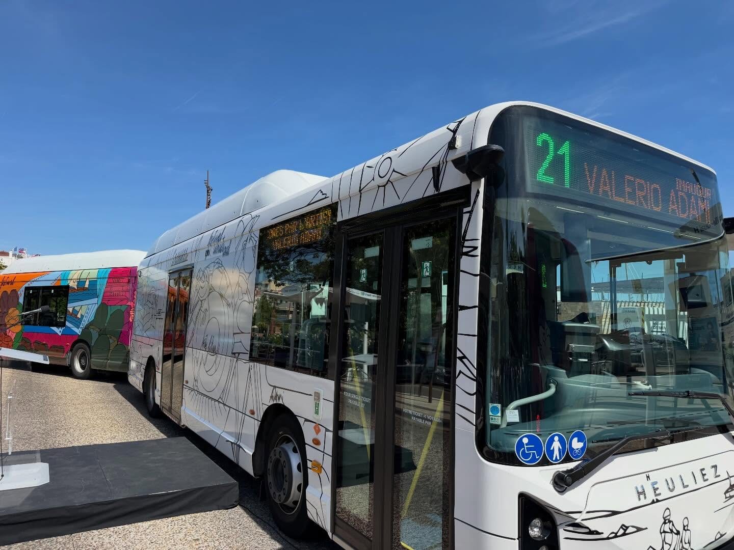 Bus cannes