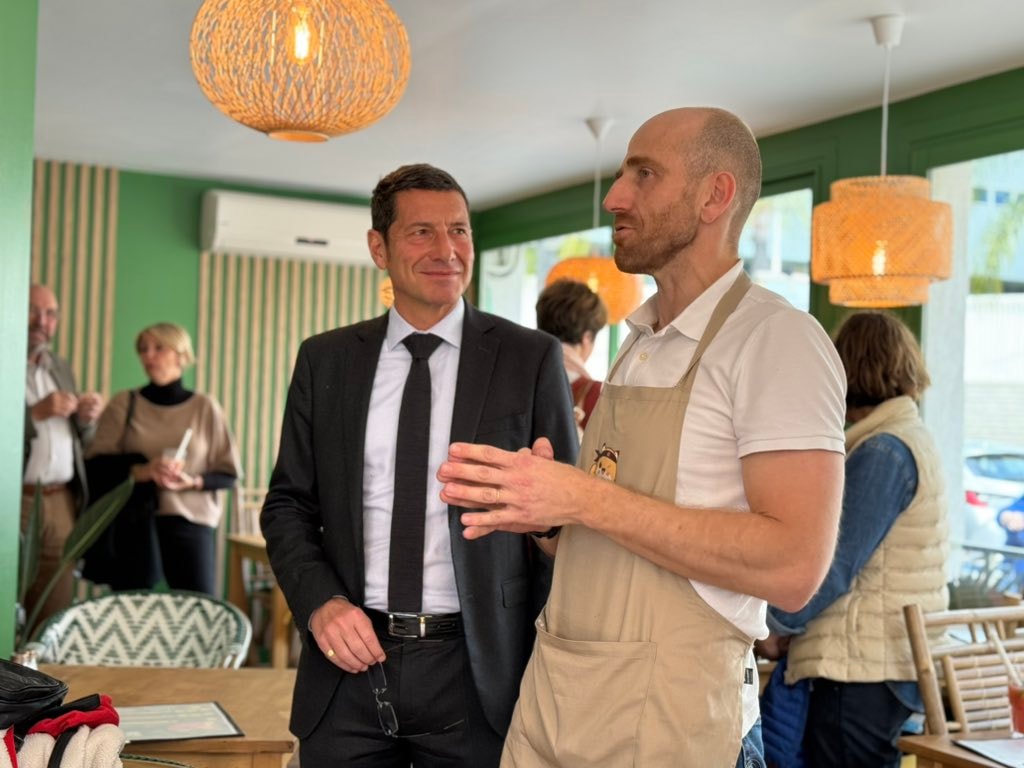 David Lisnard inaugure un nouveau restaurant implanté dans le quartier de République — illustration 1