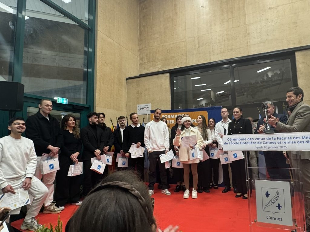 CCAS, Association des Vieilles Familles Boccassiennes, Faculté des métiers : David Lisnard poursuit sa tournée des vœux — illustration 1