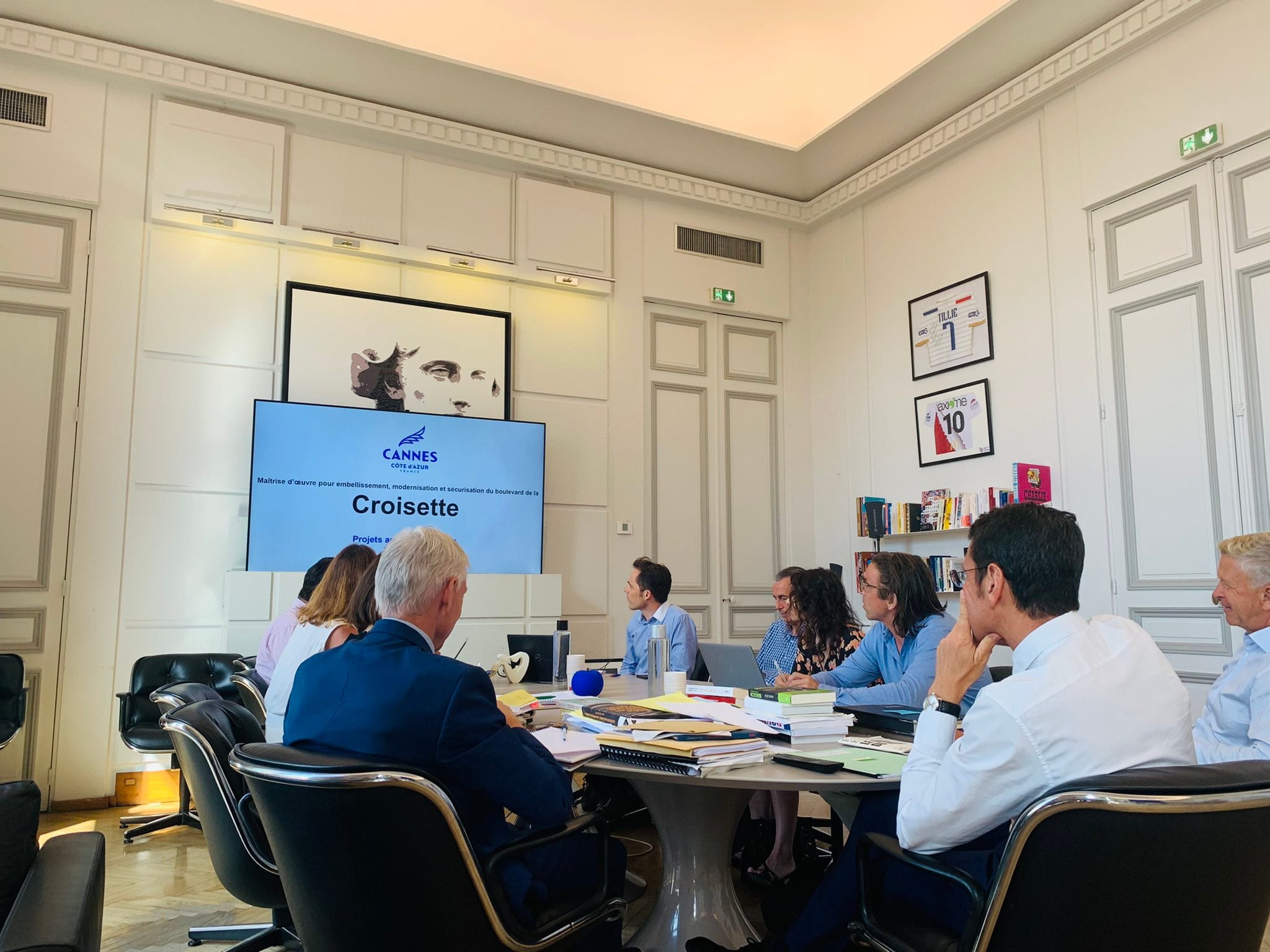 Séance de travail sur l'embellissement, la sécurisation et la modernisation de la Croisette en Mairie de Cannes