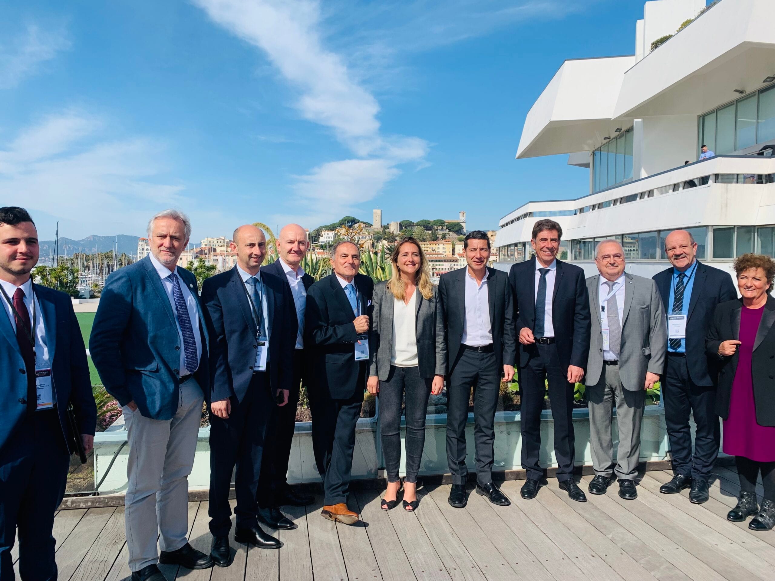 Cannes lance le premier salon international dédié à l'Intelligence Artificielle
