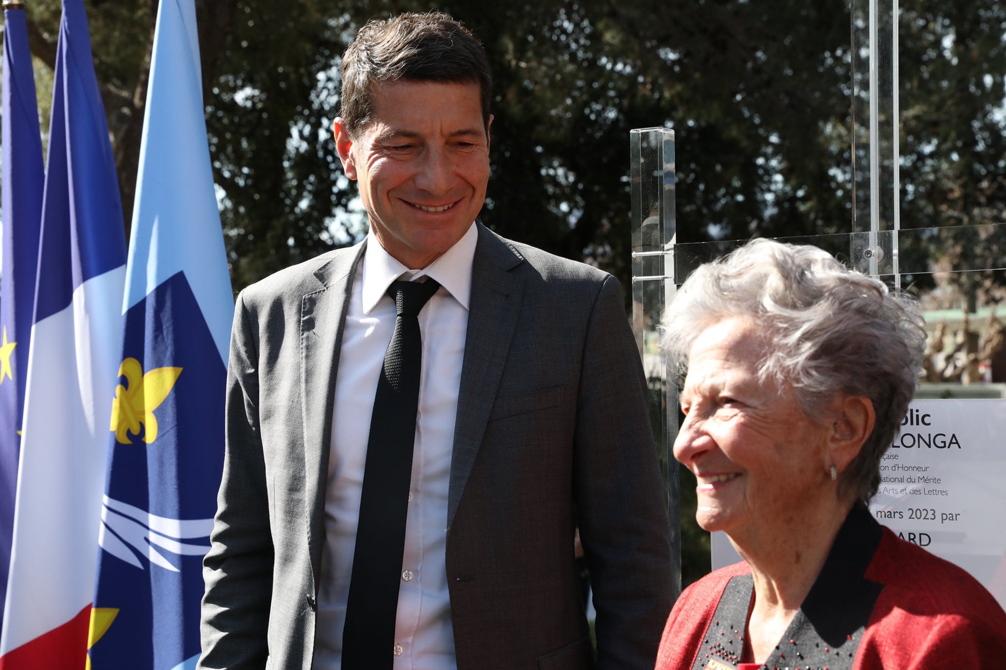 David Lisnard lance les travaux d'embellissement du jardin public Marthe Villalonga, baptisé en hommage à l'actrice cannoise