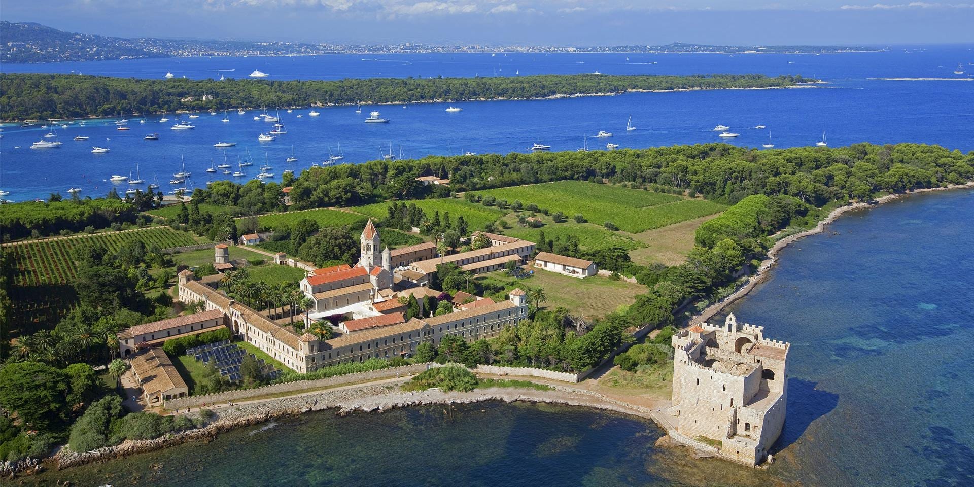 Monastique depuis le Ve siècle, l’île Saint-Honorat va défendre sa « valeur universelle exceptionnelle » à l’Unesco
