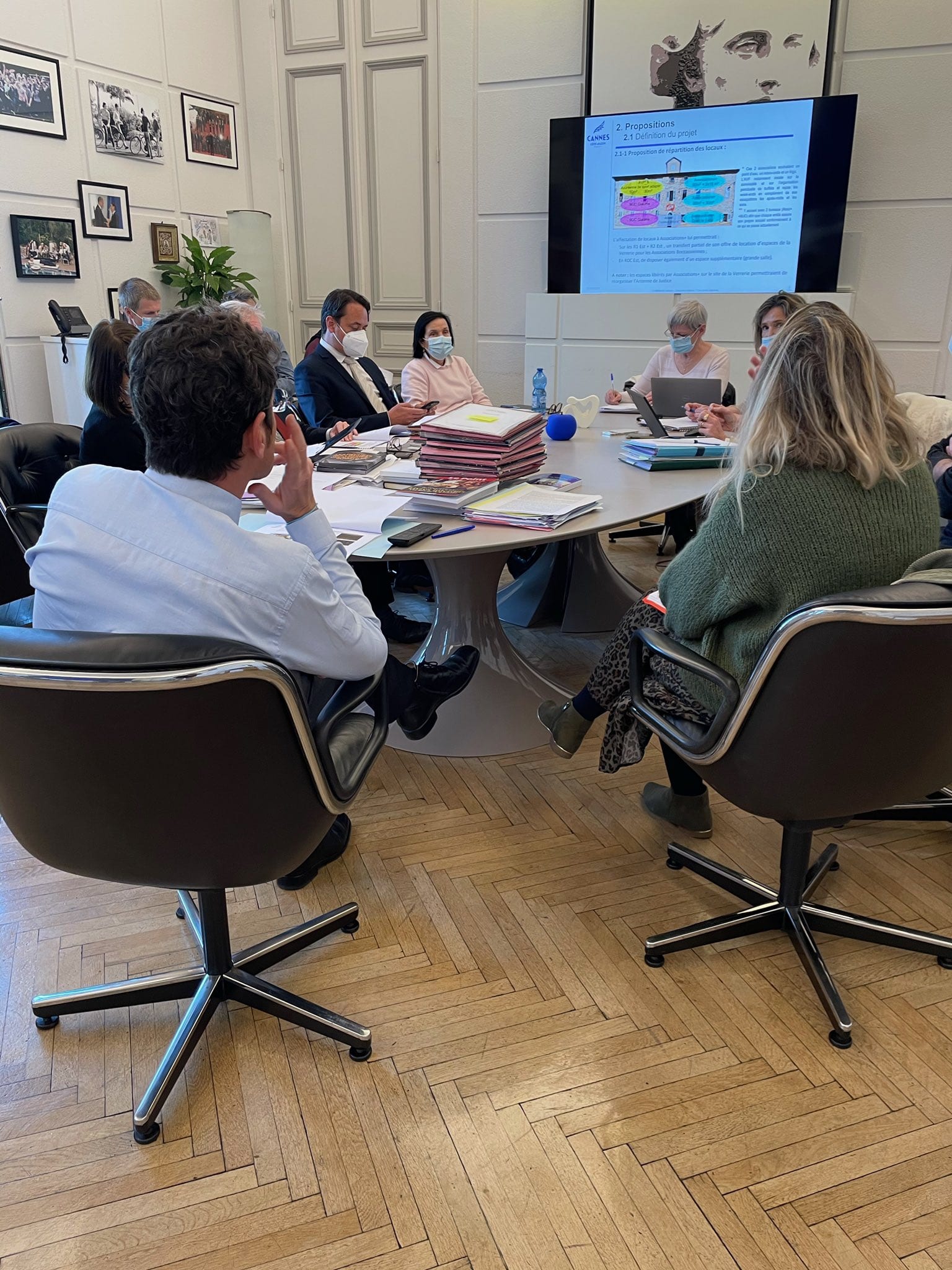 Ferme Giaume : séance de travail en Mairie de Cannes