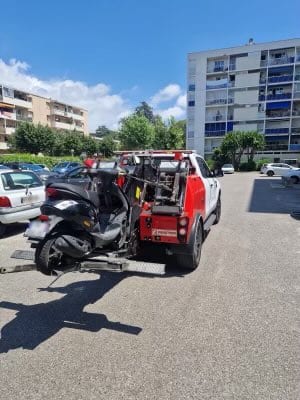 La lutte contre les rodéos urbains continue à Cannes