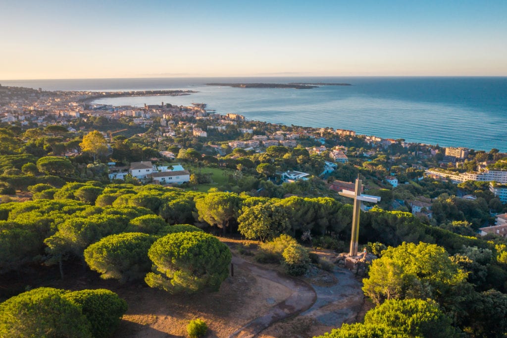 Cannes : la lutte contre le réchauffement climatique, en actes