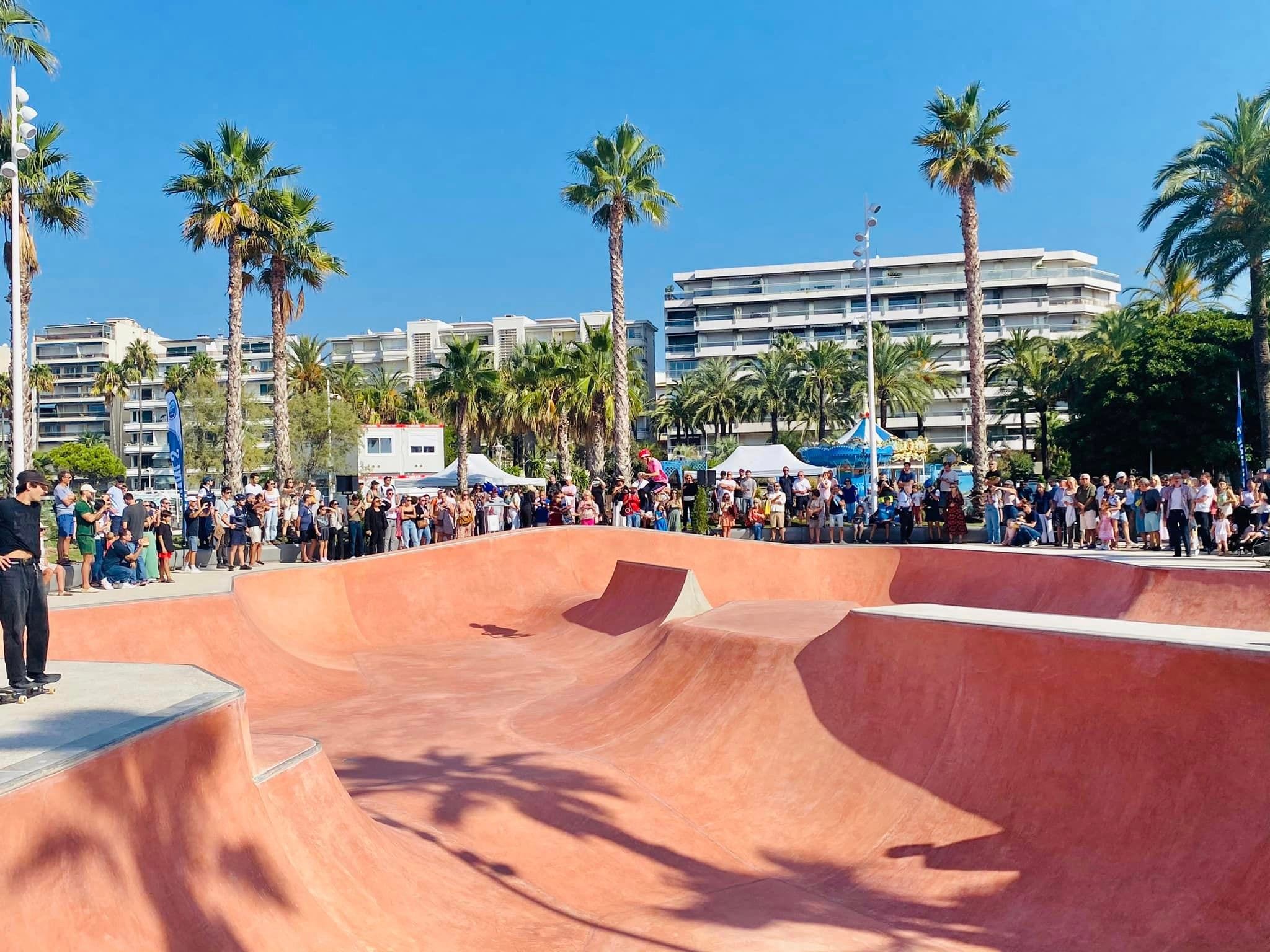 David Lisnard inaugure le nouveau skatepark de la Roseraie