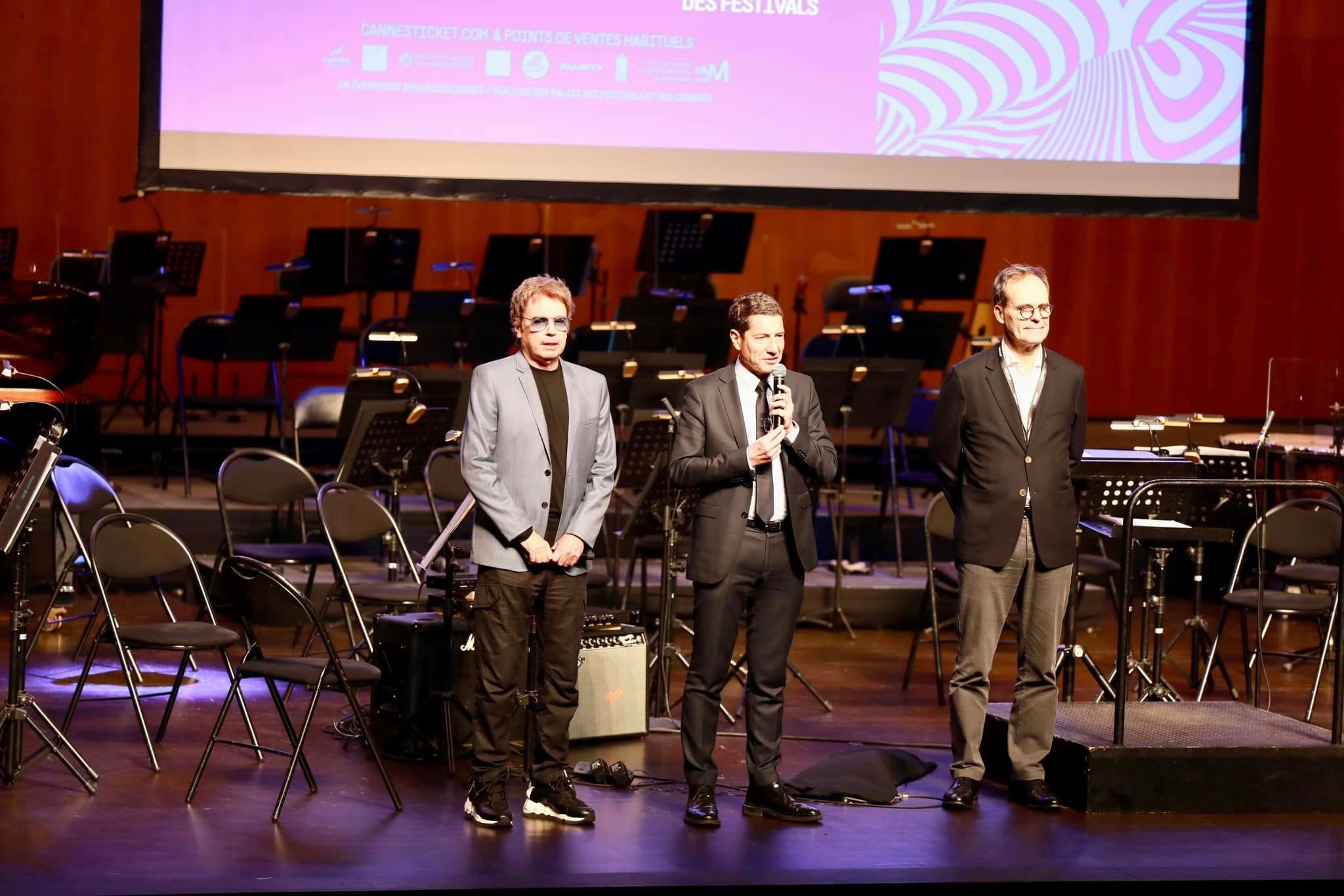 David Lisnard et Jean-Michel Jarre lancent le MIDƐM+24, la deuxième édition du MIDEM depuis que la Mairie de Cannes a racheté la marque
