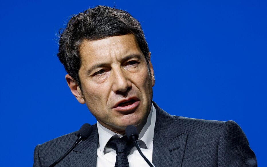 David Lisnard juge scandaleuse la suspension de l’indemnité d’élue des femmes maires en congé maternité