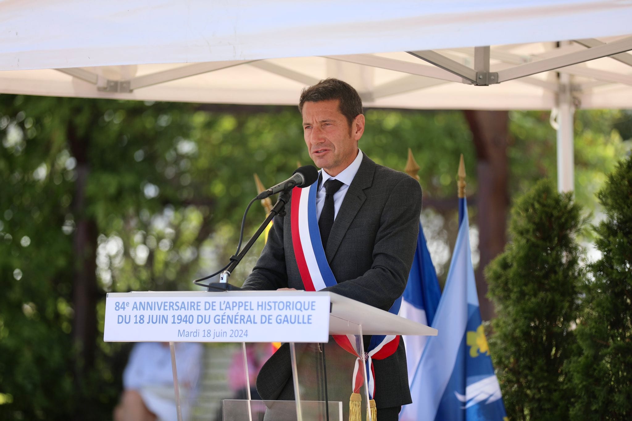 David Lisnard commémore, à Cannes, le 84ème anniversaire de l’appel historique du 18 juin 1940 du Général de Gaulle