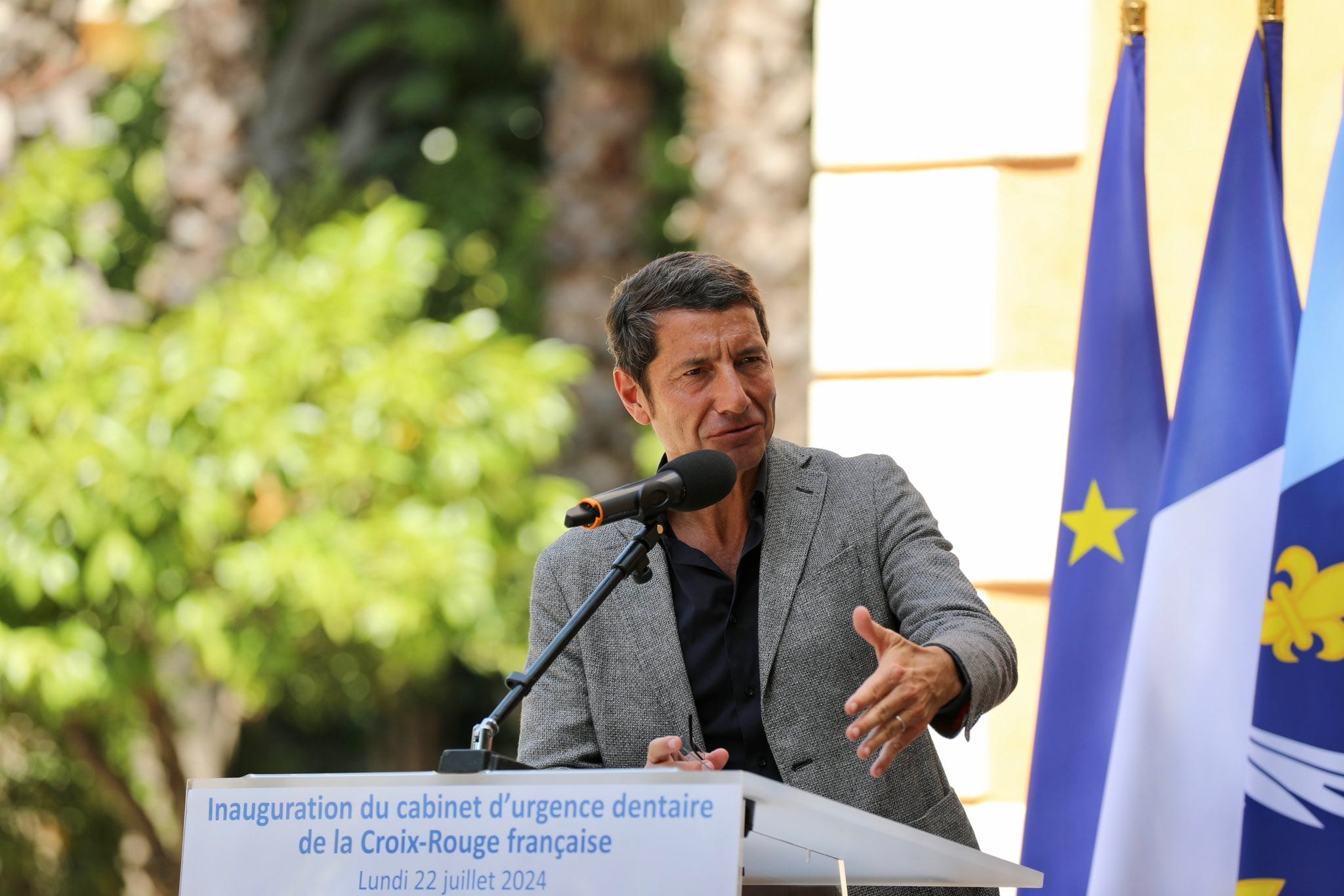David Lisnard inaugure le nouveau cabinet dentaire de la Croix-Rouge à Cannes