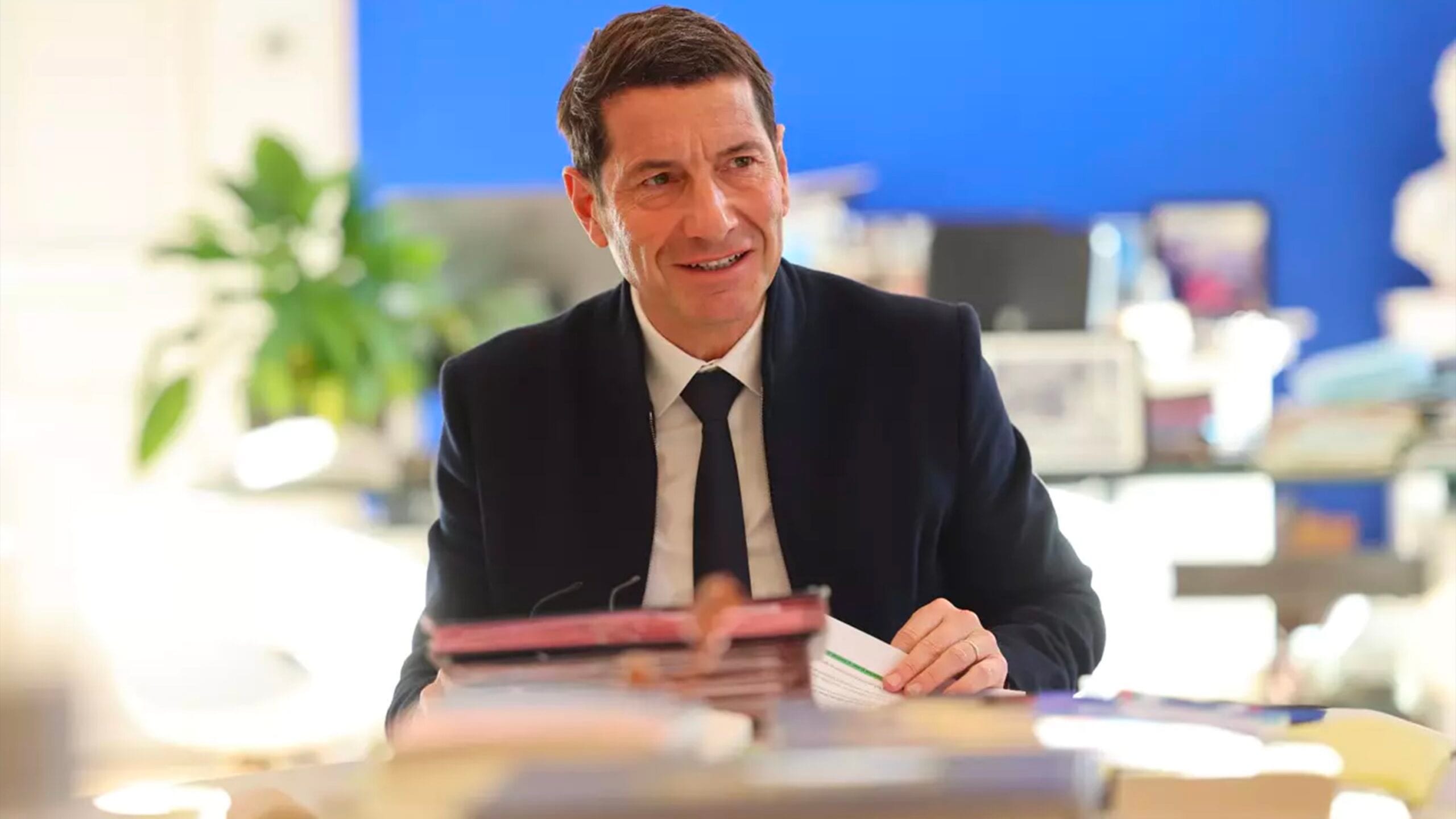 "Ce que le gouvernement entend faire, ce ne sont pas des économies, mais bien des prélèvements sur nos ressources"