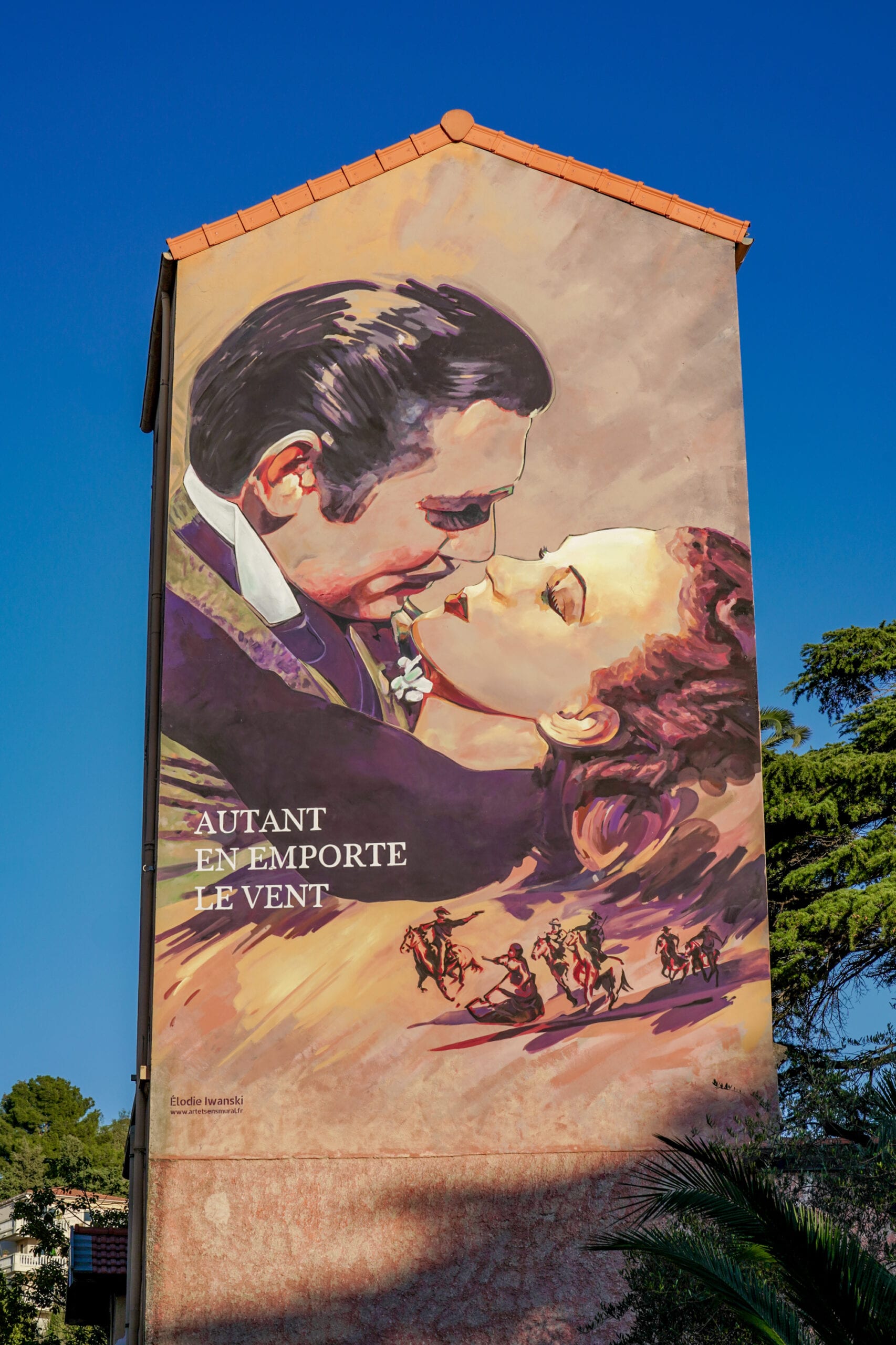 « Autant en emporte le vent » : la Mairie de Cannes continue d’afficher les chefs-d’œuvre du 7ème art sur les murs de la ville