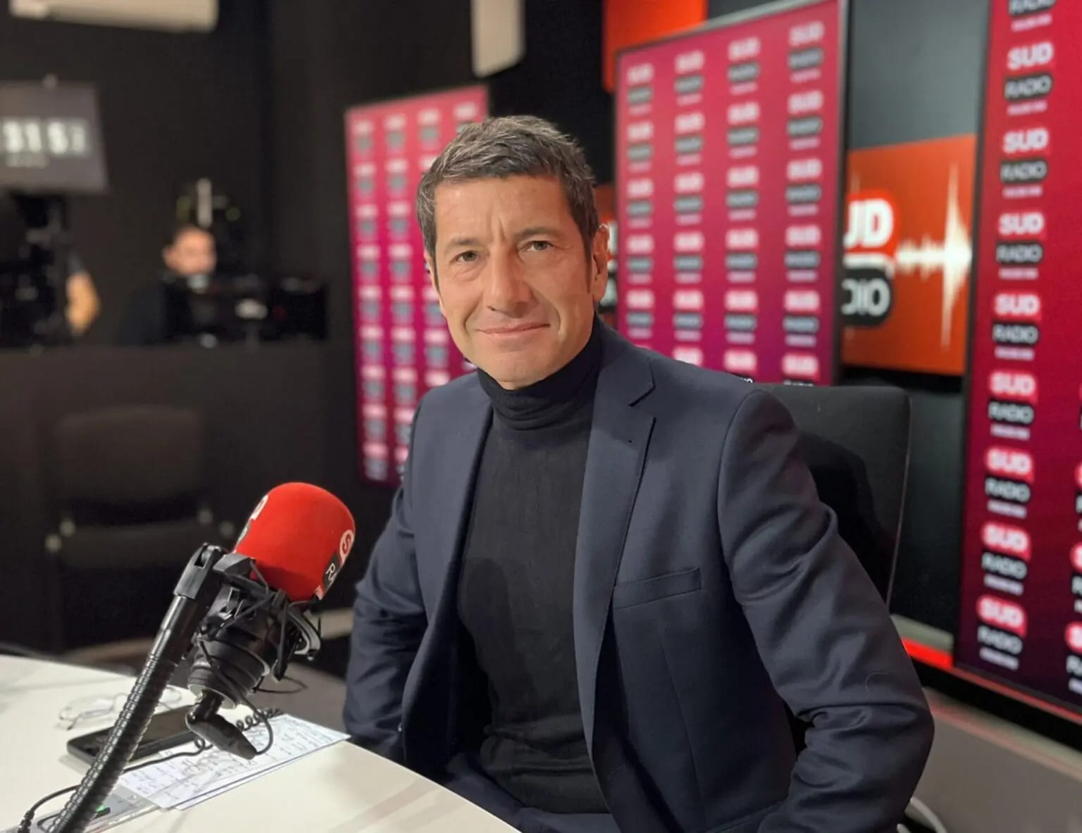 "Il faut sortir de l'automaticité de l'acquisition de la nationalité" affirme David Lisnard