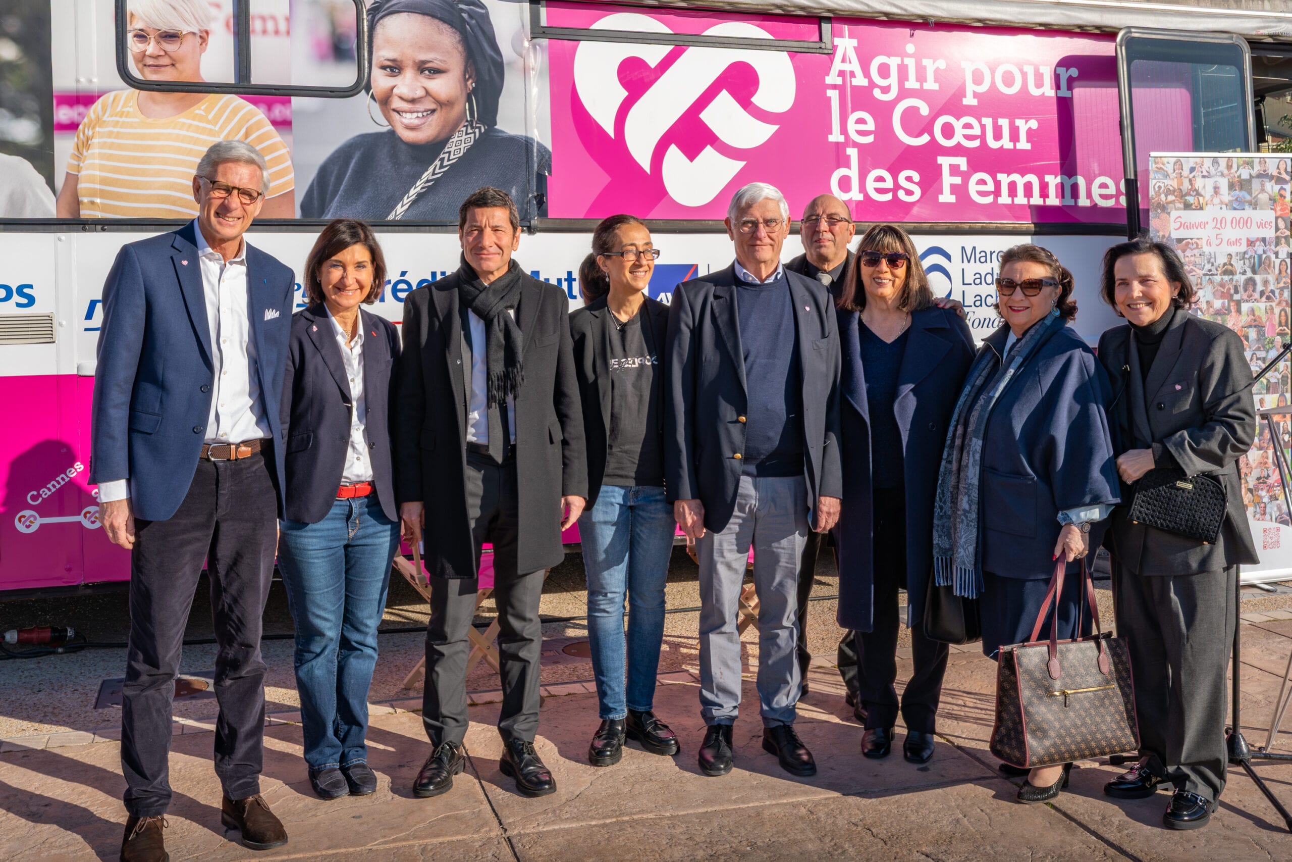 Cannes, ville-départ de 5e tour de France du Bus du Cœur des Femmes !