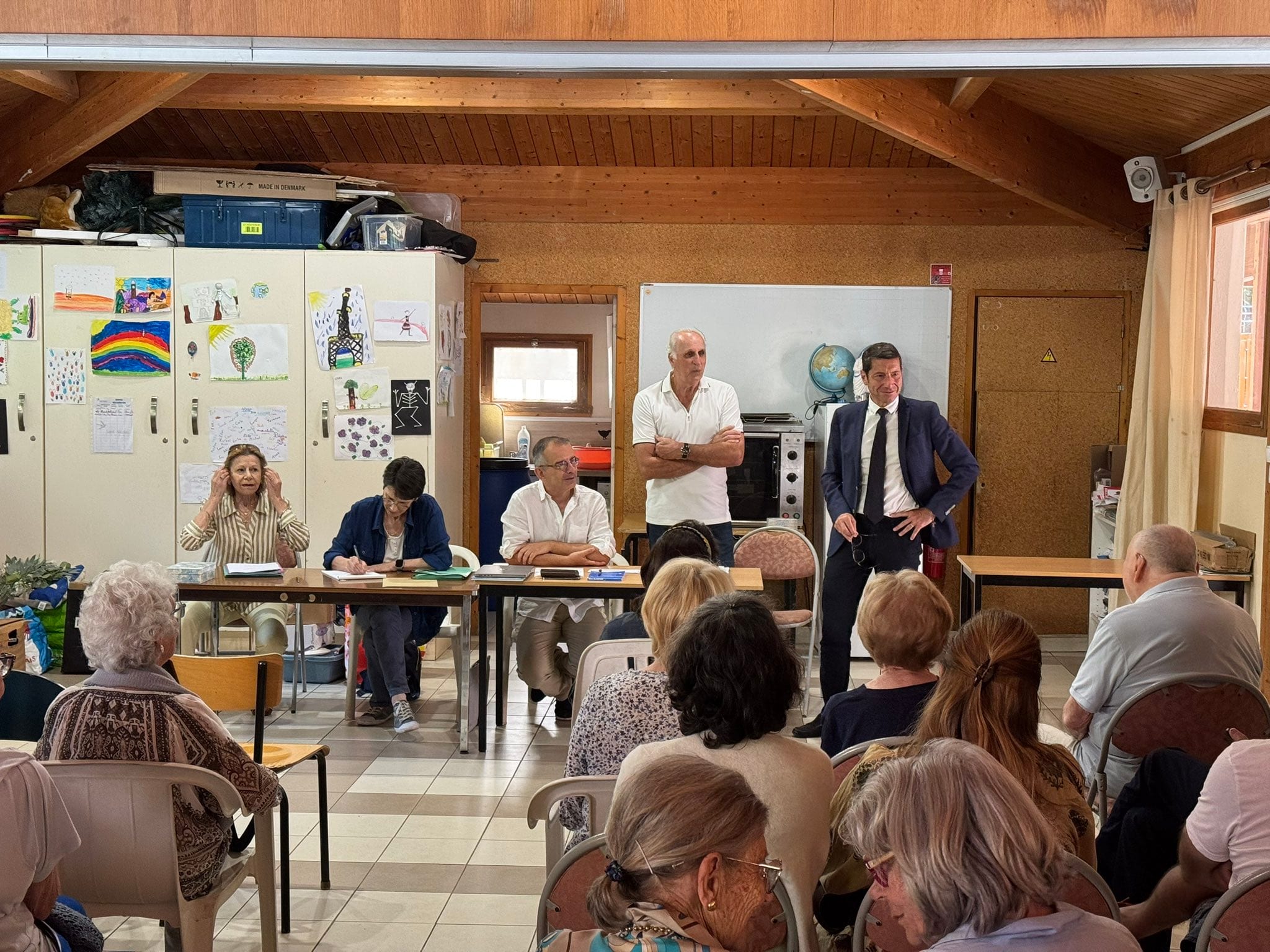 David Lisnard est venu saluer les membres de l’association « J’avais faim », réunis à l’occasion de leur assemblée générale