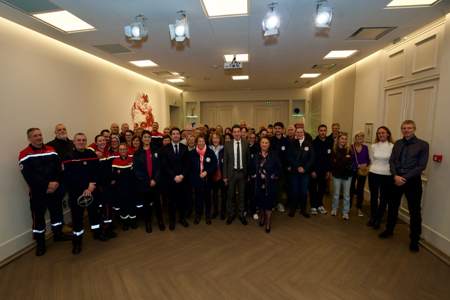 David Lisnard salue l’engagement des structures au service de Cannes