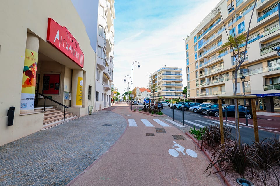 Cannes, la mobilité du réel