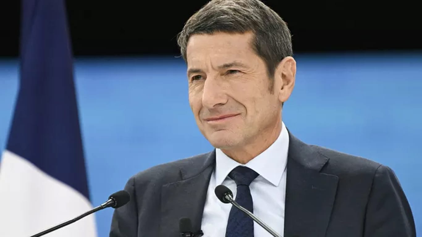 «Une politique culturelle ambitieuse ne doit pas être un chèque en blanc donné à un microcosme»