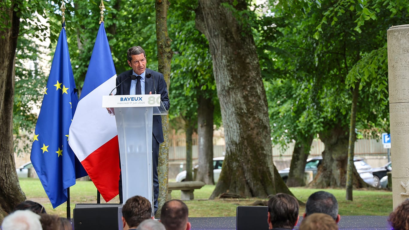 À Bayeux, David Lisnard invoque l’esprit de résistance pour reconstruire la France