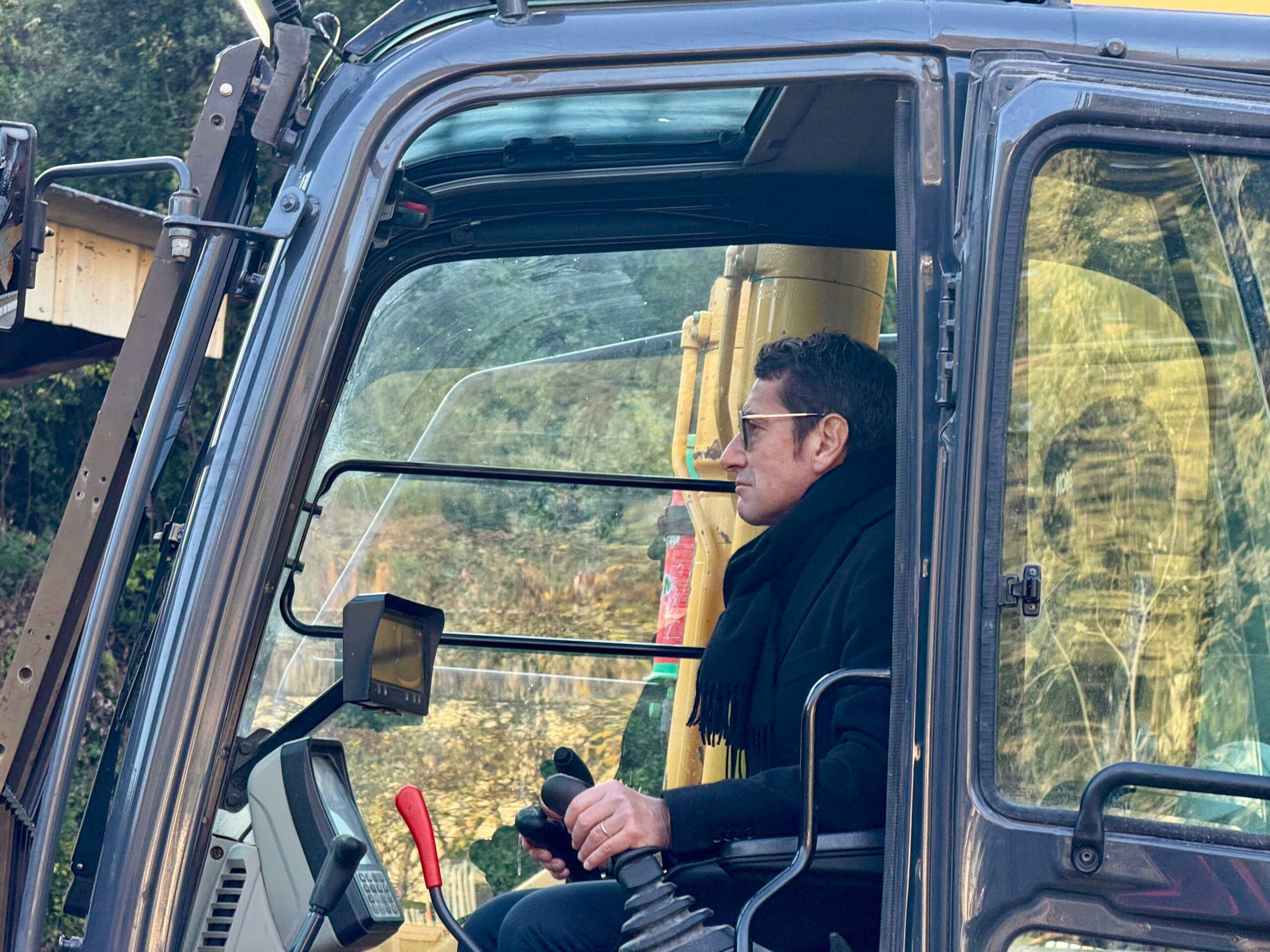 10f85f41-1a13-4773-ad6c-b625c136c63a